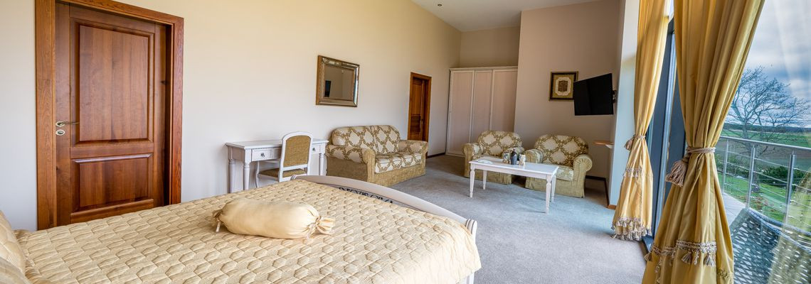 Double superior room in a villa “Erdvės“